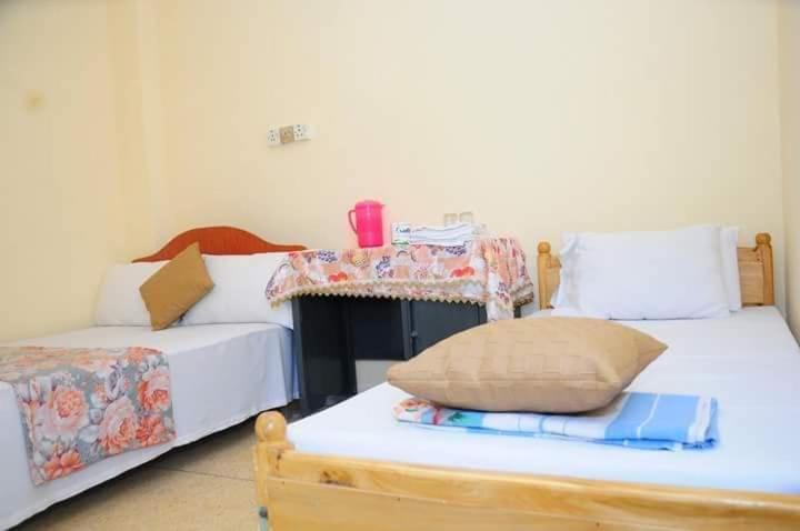 Hotel Manimalar *